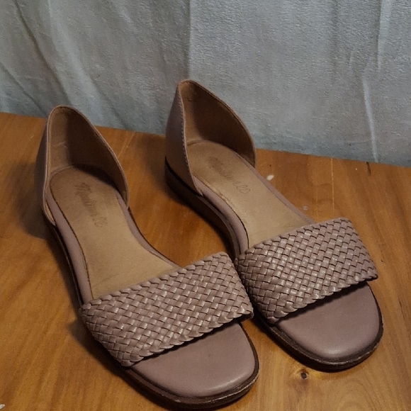 Madewell Shoes - Madewell Women's Flats Size 6.5
